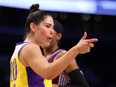Punteggi WNBA: le scintille partono velocemente, tengono a bada il tempo