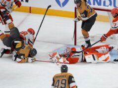 Le anatre arrabbiate dopo la glassa non vengono chiamate davanti al vincitore dei Golden Knights