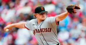 L’asso dei Giants Logan Webb va in IL per 15 giorni con una borsite al ginocchio destro