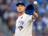 Errori difensivi fanno deragliare l’uscita di Yesavage mentre i Blue Jays cadono sotto i Marlins