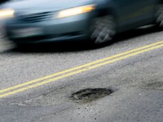 L’intelligenza artificiale sta trasformando le auto connesse in macchine per la ricerca di buche