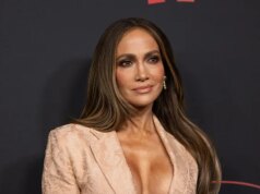 Jennifer Lopez accusata di “sciocchezze sulle celebrità” dopo aver aperto la strada ai paparazzi