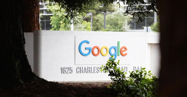 Google-Employee-Accused-of-Turning-Insider-Information-Into-1-Million-Business-2272777124.jpg