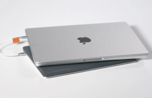 Questa è la energy financial institution per laptop computer più bella che abbia mai visto e aspetterei di vedere se verrà effettivamente spedita
