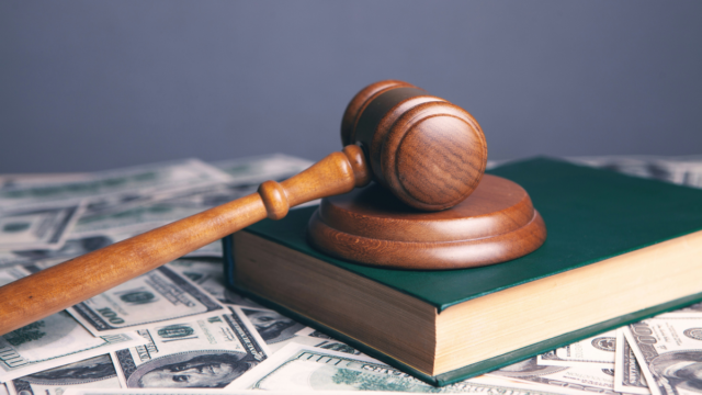 Law_Firm_Sued_Over_FTX_Collapse_Sasun_Bughdaryan_Unsplash_1778761738274.png