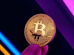 Bitcoin rimane all’interno di un vary in vista della decisione della Fed statunitense e dei deflussi degli ETF