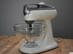Recensione del robotic da cucina KitchenAid Artisan Plus: piccole aggiunte, grande differenza
