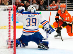 “In cerca di miglioramenti”: il direttore generale degli Oilers Stan Bowman sul goaltending