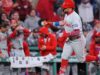 Il 18° homer di Schwarber, il migliore della MLB, guida i Phillies oltre i Pink Sox