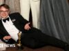 Oscar scompare dopo che al vincitore del premio Oscar viene impedito di portarlo in volo