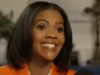 “Sta mandando un messaggio a qualche attrice horny”: Candace Owens reagisce dopo lo schiaffo di Brigitte Macron che sciocca ancora la Francia