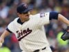Ex lanciatore della MLB accusato di “controllo del comportamento” nella brutta battaglia per il divorzio tra numerose chiamate ai servizi di emergenza a casa