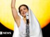 La famous person spagnola Rosalía punta al paradiso mentre il suo tour tocca Londra