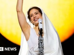 La famous person spagnola Rosalía punta al paradiso mentre il suo tour tocca Londra