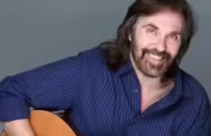 Il frontman dei Dr. Hook, Dennis Locorriere, è morto all’età di 76 anni