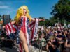 Il gruppo del Georgia Satisfaction che recluta ragazzini di 13 anni per spettacoli drag scatena una reazione negativa