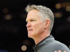 Steve Kerr ha citato segretamente i testi di Taylor Swift per tutta la stagione e ha lasciato l’icona pop sbalordita