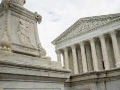 La Corte Suprema conferma per ora l’accesso tramite posta alla pillola abortiva mifepristone
