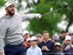 Jon Rahm si scusa dopo aver colpito un volontario con una sfondata al PGA Championship: “imperdonabile”