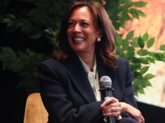 Harris accusa gli alleati di Trump di aver tentato di “truccare” le elezioni di medio termine del 2026 dopo che il tribunale della Virginia ha lanciato una misura di riorganizzazione distrettuale