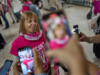 Medea Benjamin di CodePink conferma di aver ricevuto domande “serie” dal Dipartimento del Tesoro sul viaggio a Cuba