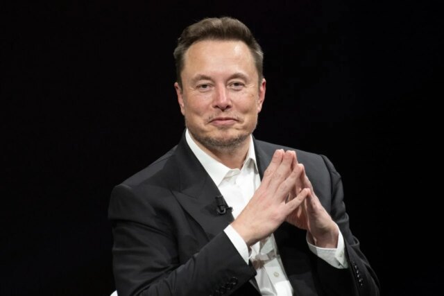 musk-steepling-hands-1280x853.jpg