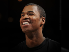Jason Collins muore a 47 anni dopo una coraggiosa battaglia contro il glioblastoma, l’NBA piange l’ex stella pionieristica
