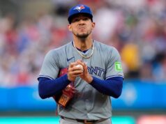 “L’intervento chirurgico è sul tavolo” per Jose Berrios dei Blue Jays, afferma John Schneider