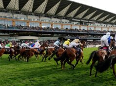 Mudbir è protagonista della Victoria Cup advert Ascot