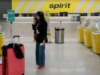 Il caos di Spirit Airways potrebbe rappresentare una grande perdita per i viaggiatori in economia mentre lottano per trovare risposte