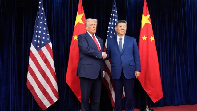 trump-xi-south-korea-meeting.jpg