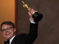 Un’altra vittoria dell’Oscar per ‘Mr. Nessuno contro Putin: la statuetta mancante del regista ritrovata dopo la controversia con la TSA