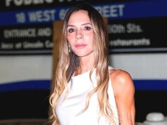 Victoria Beckham rivela che la rigida regola del divieto di telefonare durante la cena di famiglia mantiene i suoi figli con i piedi per terra